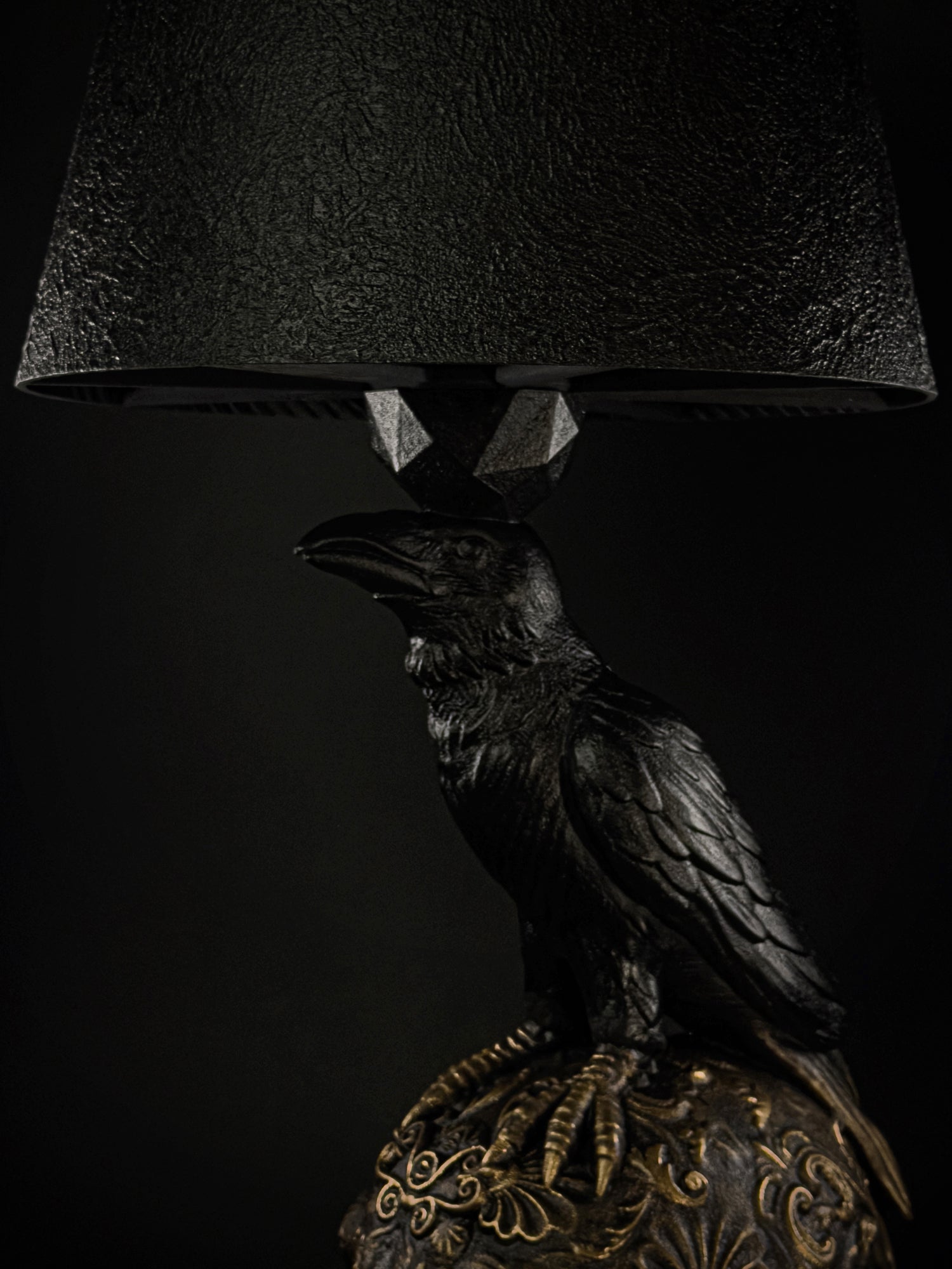 Raven Skull