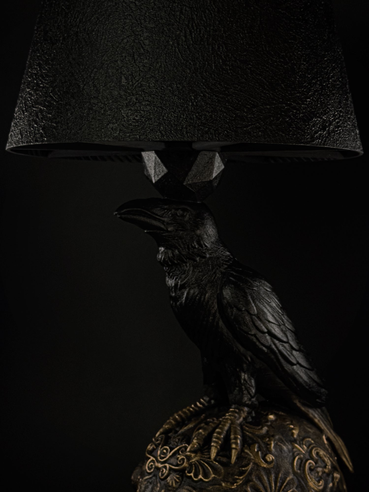 Raven Skull