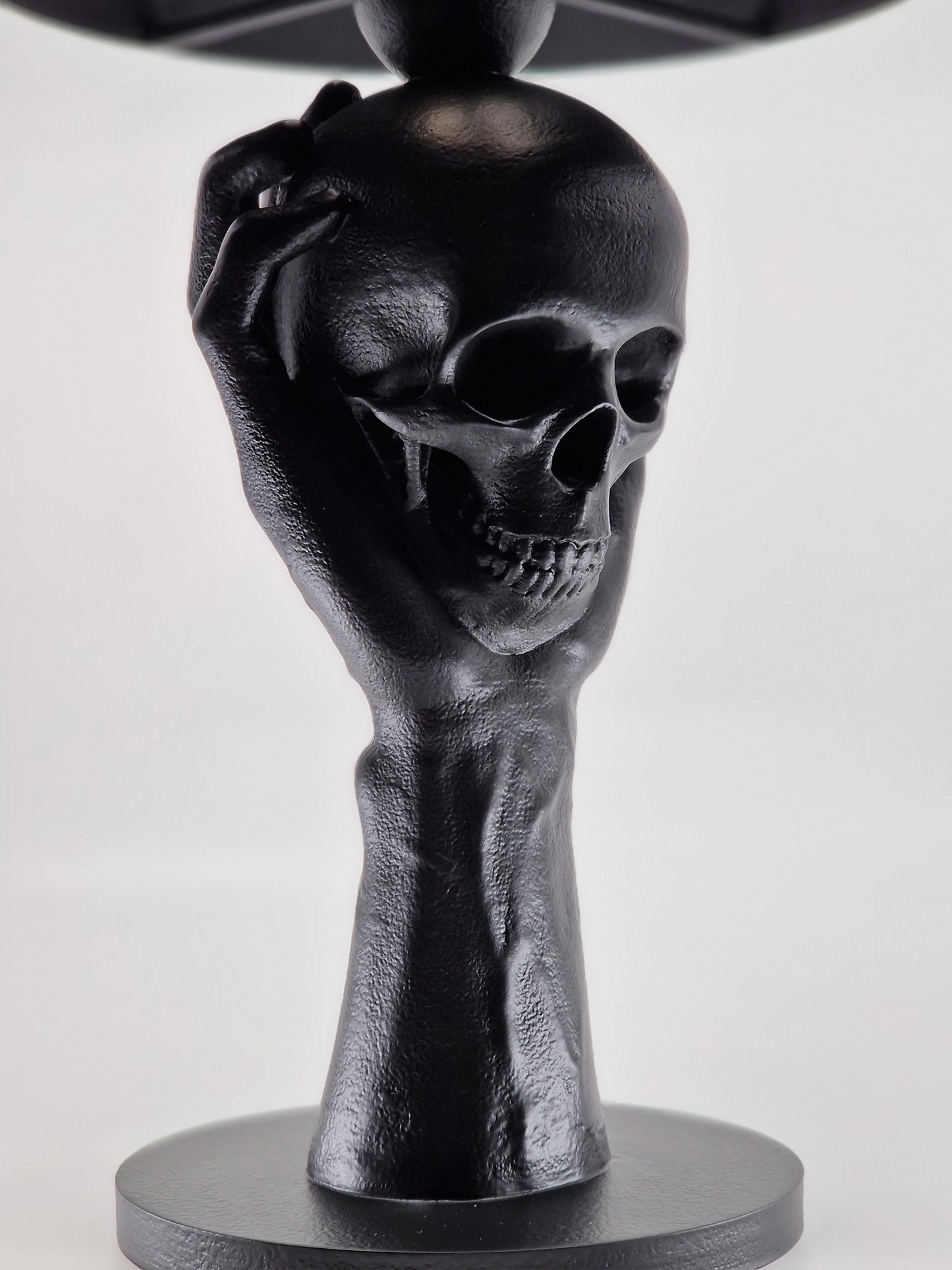 Skull Lamp | To Be or Not To Be