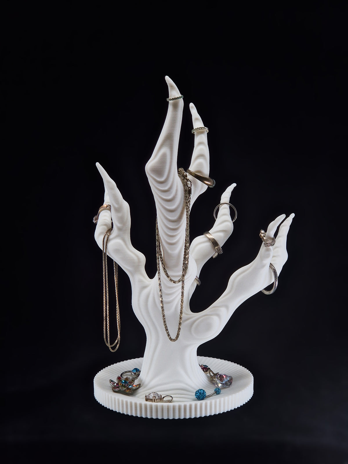 Verzauberter Schmuckbaum – Funktion trifft Eleganz