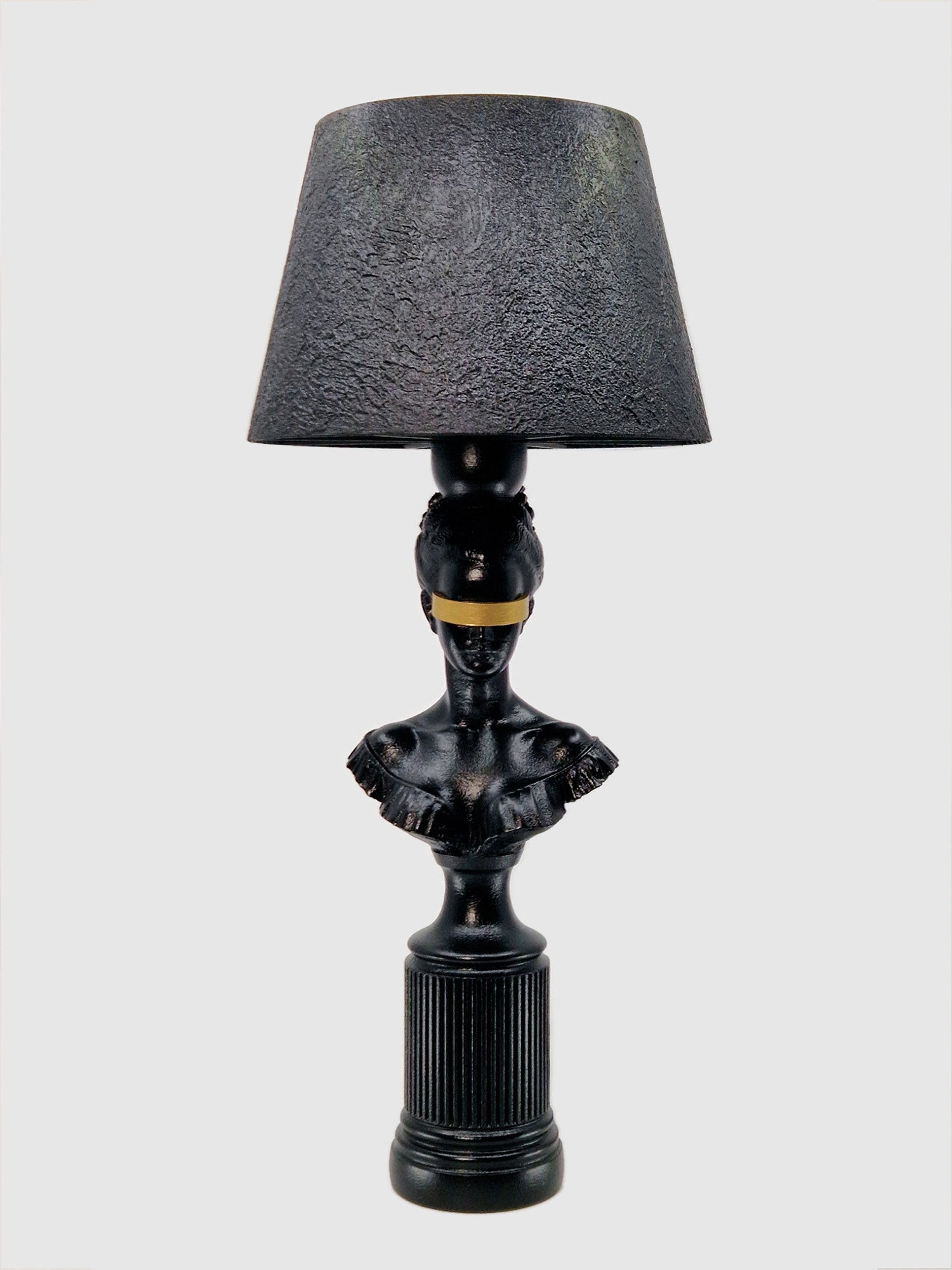 Blind Hera | Gold & Noir Concrete-Texture Lamp