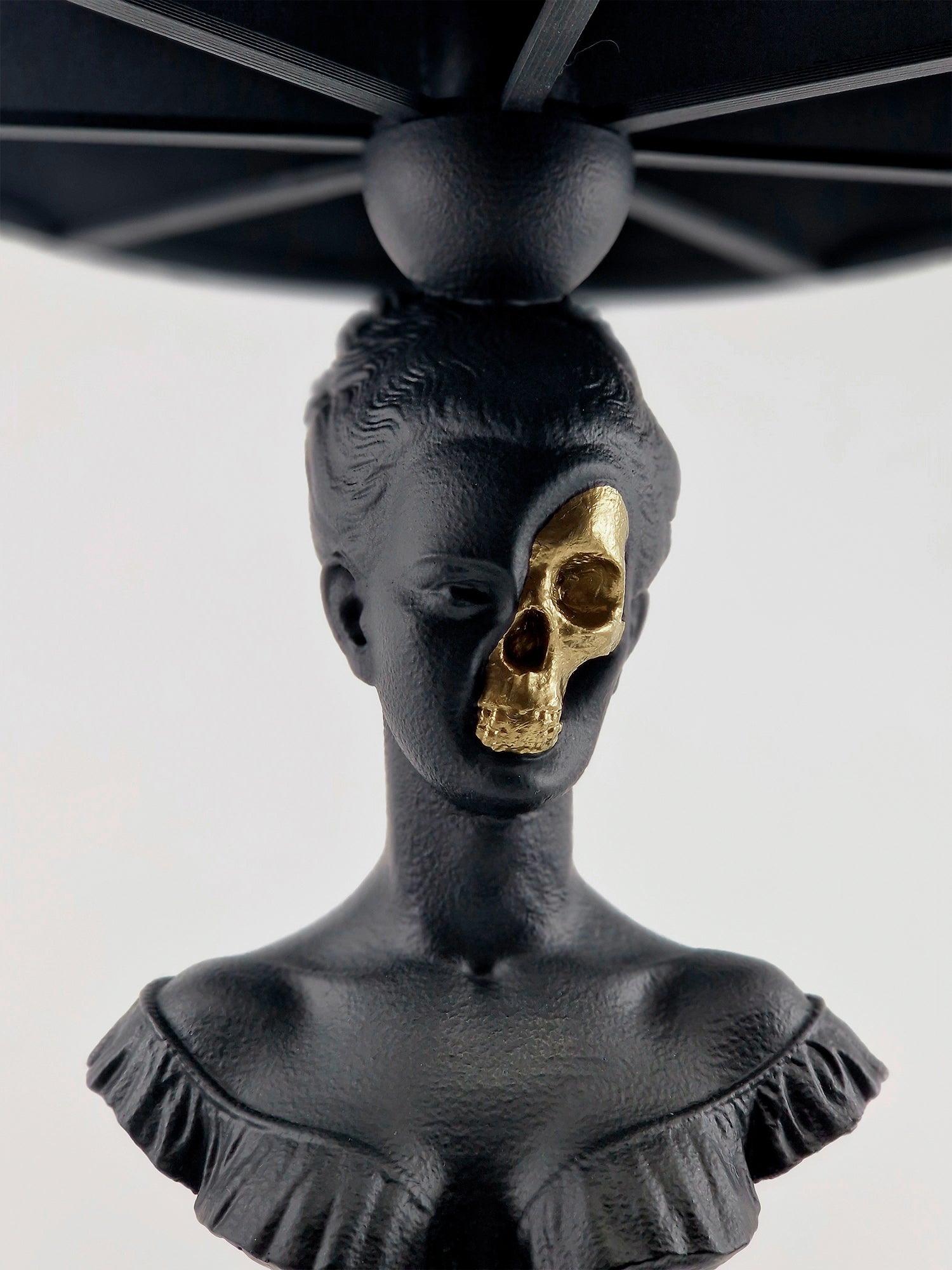 Hera Lamp