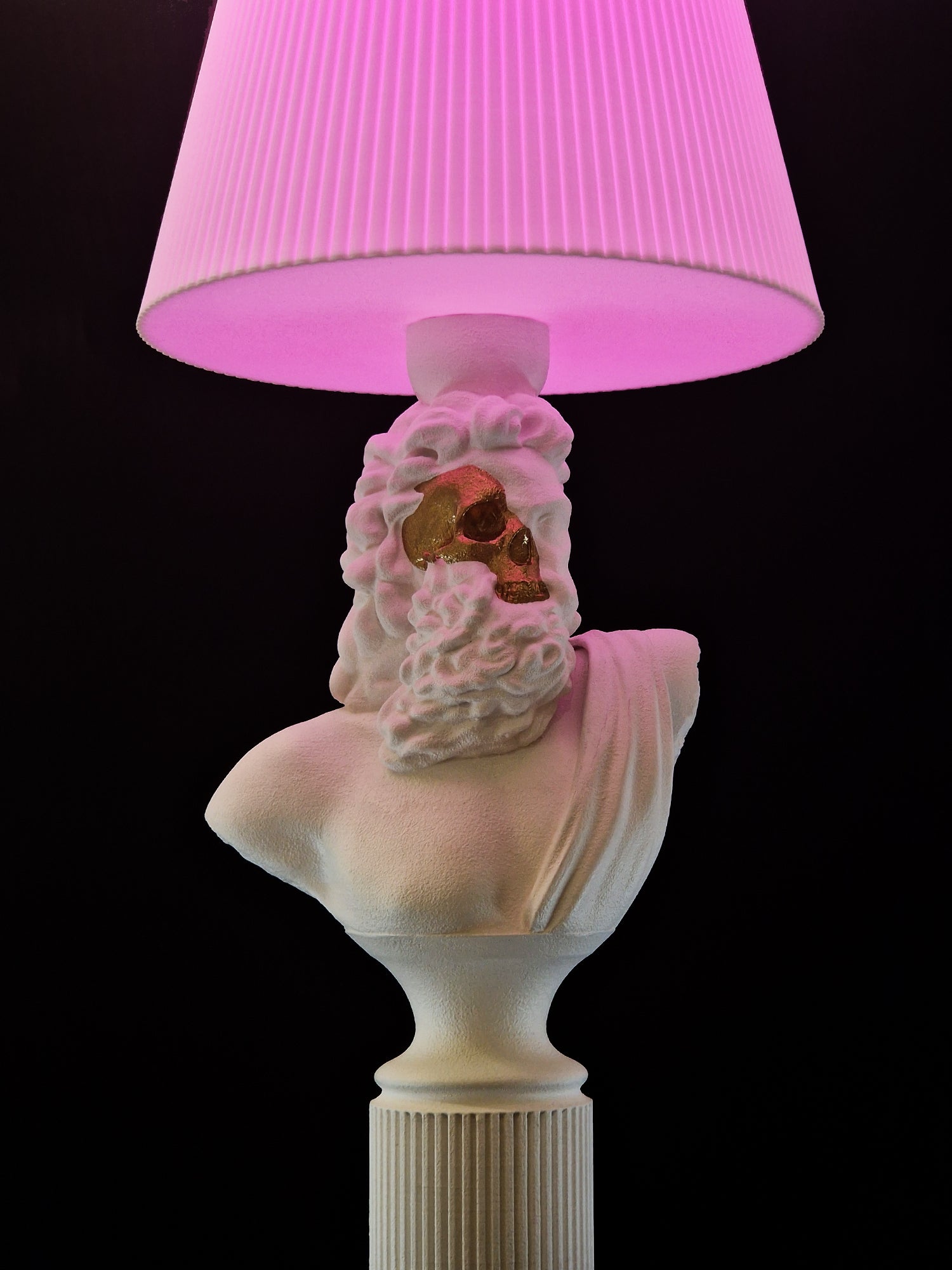 White Zeus Skull Lamp